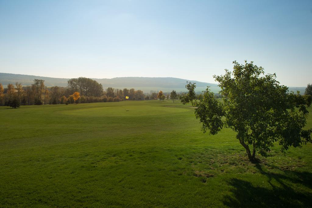 Land- Und Golfhotel Alte Fliegerschule Eisenach Kültér fotó