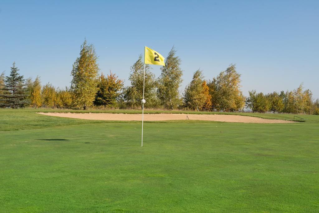 Land- Und Golfhotel Alte Fliegerschule Eisenach Kültér fotó