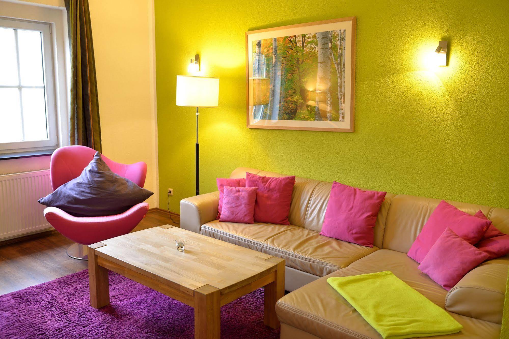 Land- Und Golfhotel Alte Fliegerschule Eisenach Kültér fotó