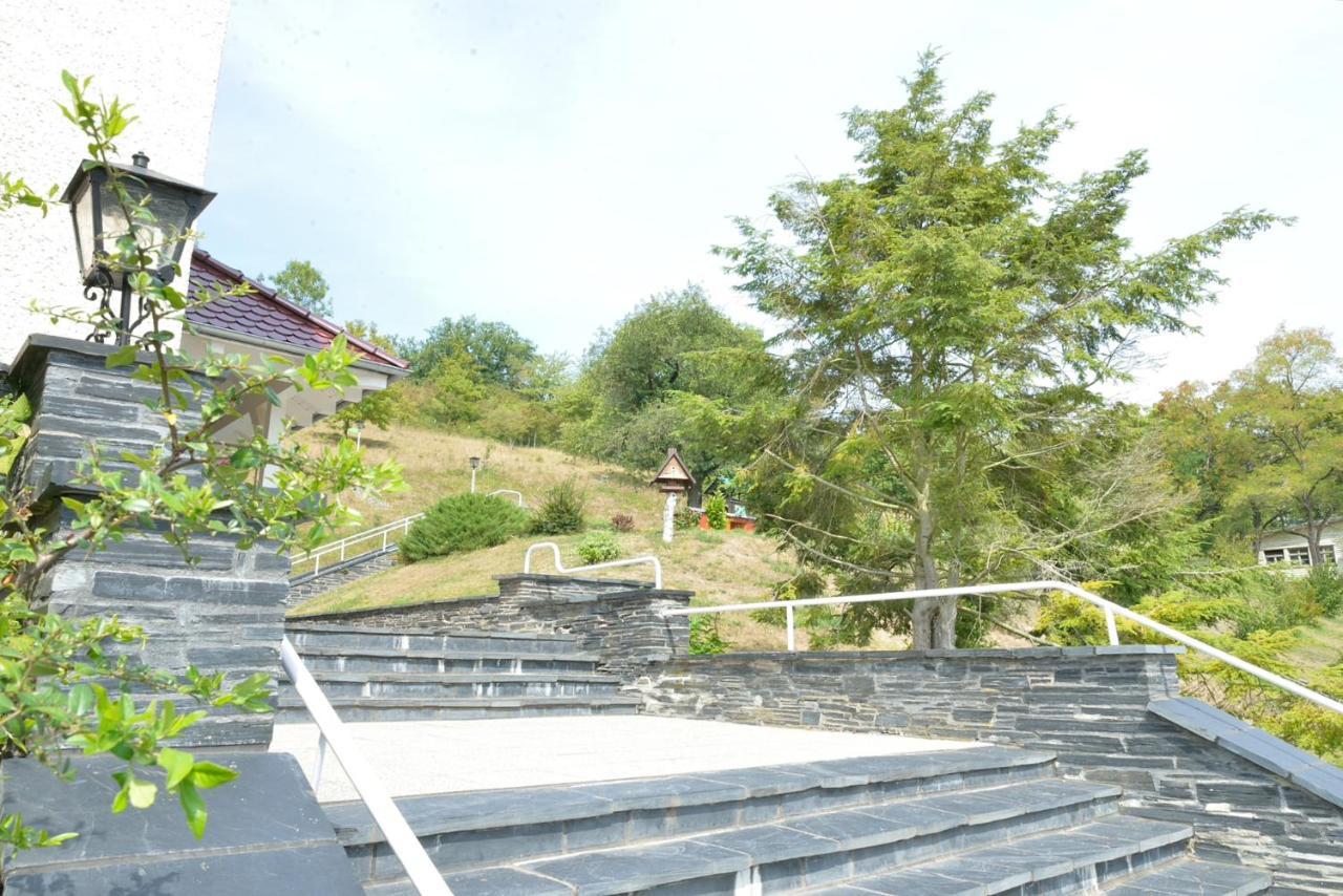 Land- Und Golfhotel Alte Fliegerschule Eisenach Kültér fotó